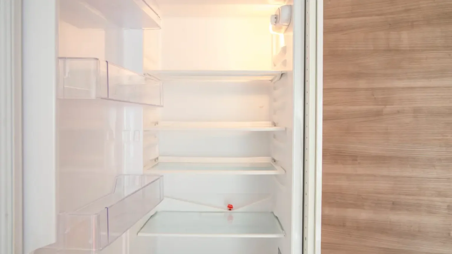 Quanto tempo a geladeira liga e desliga